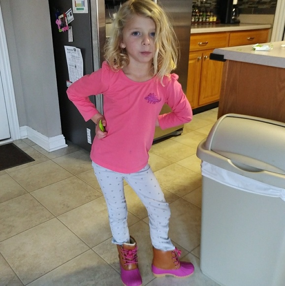 Meet Your Posher - Picture 5 of 6